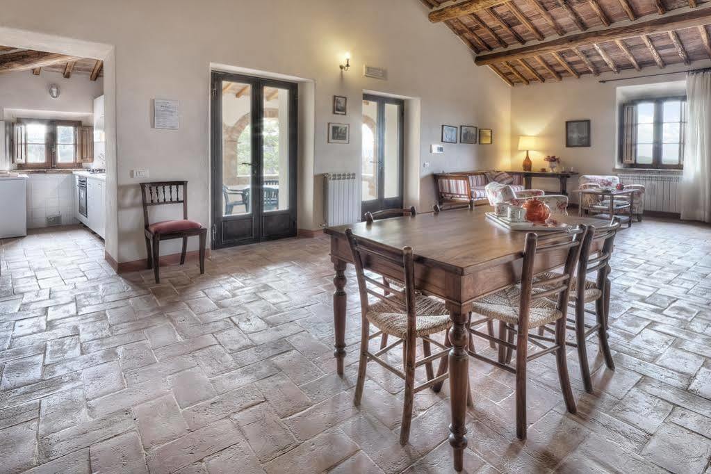 Cosona Villa ปีเอนซา ภายนอก รูปภาพ